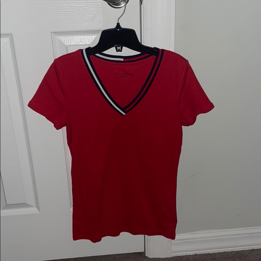 Tommy Hilfiger V-neck